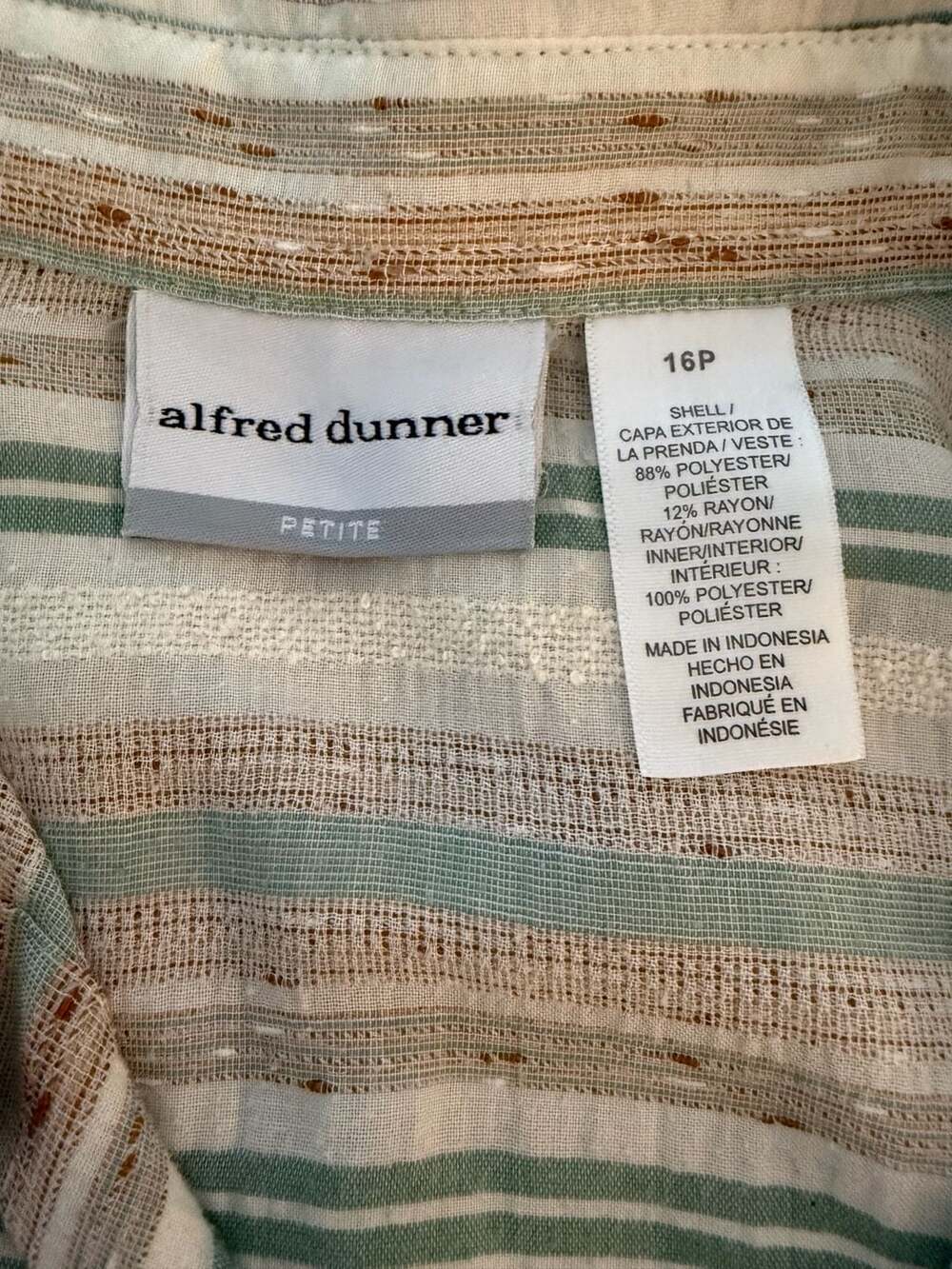 Alfred Dunner Petite Women's Textured Striped Button-Down Shirt, Size 16P - Picture 2 of 3